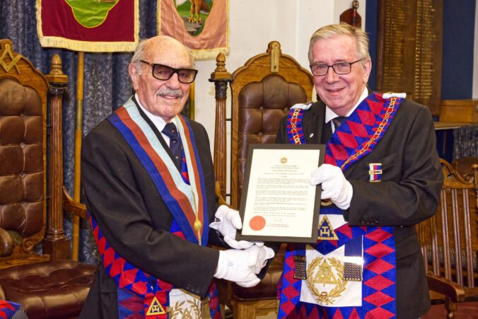 E.Comp Eric Trodd with 3rd Prov.G. Principal